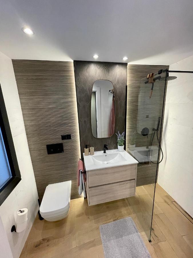 Covadonga Apartment Oviedo Ngoại thất bức ảnh